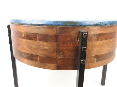 Jacques BLIN (1920-1995).
Table basse circulaire...
