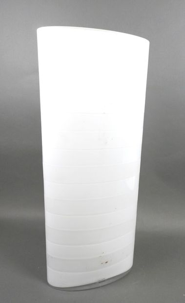 *Anne NILSSON pour IKEA.
Important vase en...