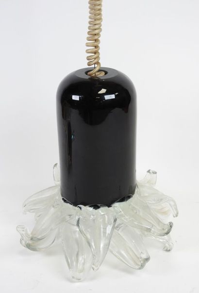 Suspension en verre teinté noir à décor en...
