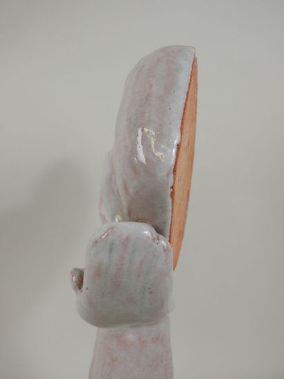 École XXe.
Visage dans les mains. 
Sculpture...