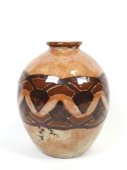 Camille THARAUD (1878-1956) à LIMOGES.
Vase...