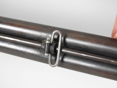 Fusil à silex à double canon en table bleui...