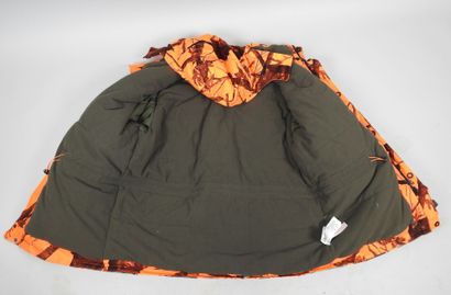 Manteau de chasse fluo DECATLHON taille ...
