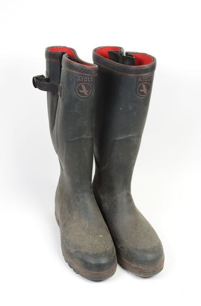 Paire de bottes AIGLE.
Taille 42.
(usure...