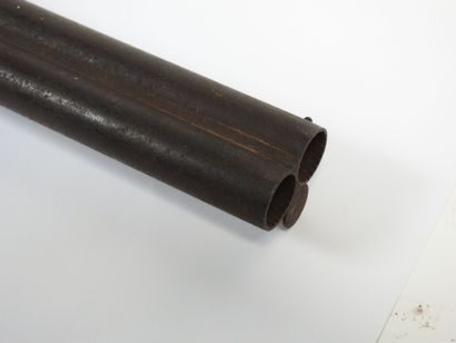 Pistolet à percussion, double canons superposés,...