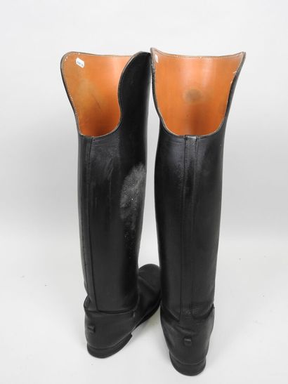 Paire de bottes de vénerie en cuir par le...