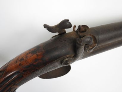Pistolet à percussion, double canons superposés,...