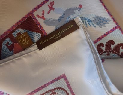 HOLLAND & HOLLAND, LONDON.
Carré en twill...