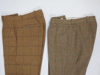 HOLLAND & HOLLAND.
Deux knickers de chasse...
