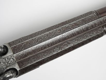 Grand pistolet à percussion, double canons...