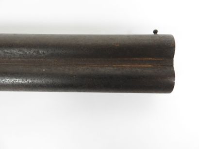 Pistolet à percussion, double canons superposés,...