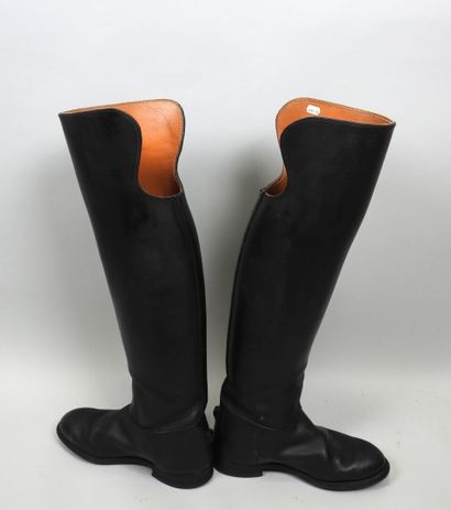 Paire de bottes de vénerie en cuir par le...