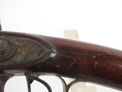 Fusil à chiens extérieurs à canons juxtaposés,...