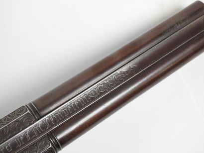 Grand pistolet à percussion, double canons...