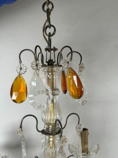 Lustre en laiton à trois bras de lumière...