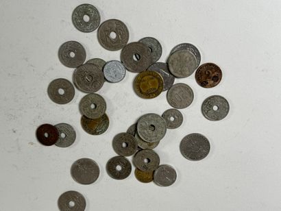 Vrac de monnaies dont francs semeuse, pièces...