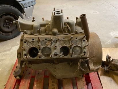 FORD V8 engine, 2,351 cm3. Ø cyl. 66.06 x...