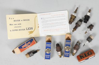 Lot of 8 candles from the 20's to the 30's:...