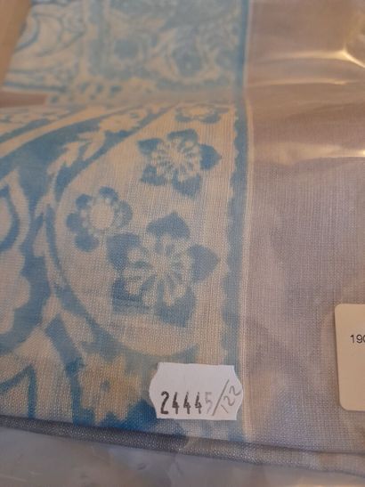 MASERATI.
Cotton and silk fringed scarf decorated...