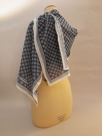 LAMBORGHINI.
Cotton and silk scarf decorated...
