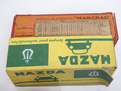 Lot of three new 6V headlight bulbs in original...