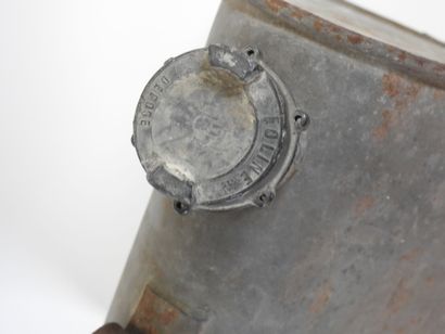 EOLINE gasoline can, triangular, about 15...