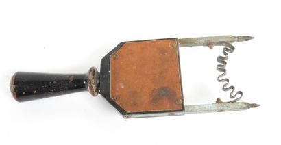 Battery tester (voltmeter on load resistor)...