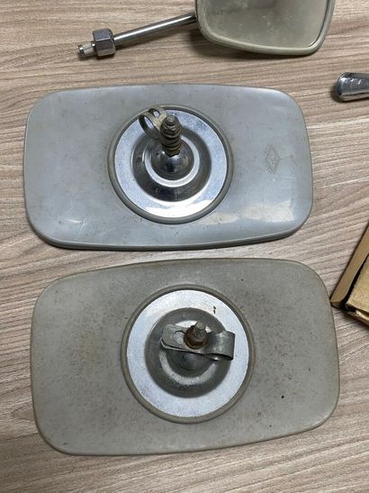 Set of 3 mirrors including a pair of CIPA,...