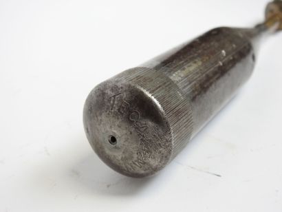 Set of two TECALEMIT grease guns, circa 1930.
Length:...