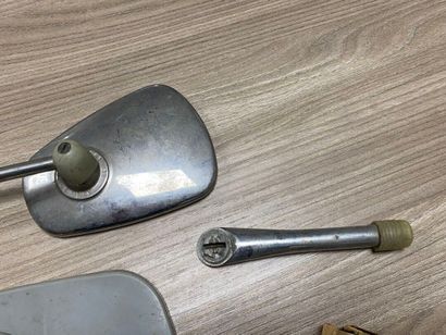 Set of 3 mirrors including a pair of CIPA,...