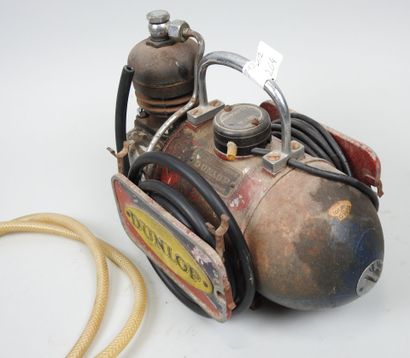 DUNLOP compressor manufactured by Luchard...