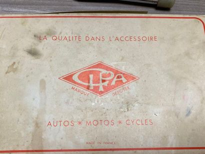 Set of 3 mirrors including a pair of CIPA,...