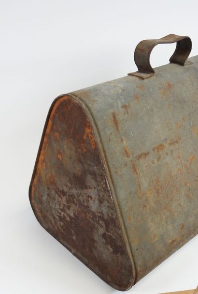 EOLINE gasoline can, triangular, about 15...
