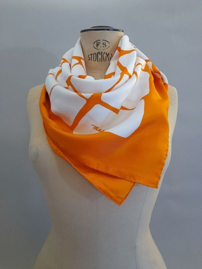 MASERATI.
Silk twill square with geometric...