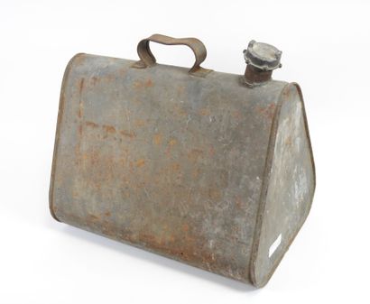 EOLINE gasoline can, triangular, about 15...