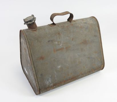 EOLINE gasoline can, triangular, about 15...