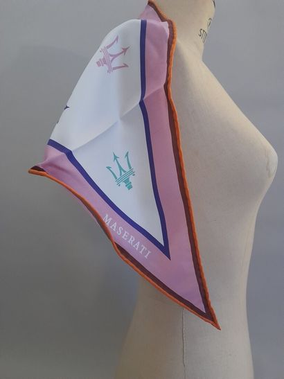 MASERATI.
Double point in silk twill decorated...
