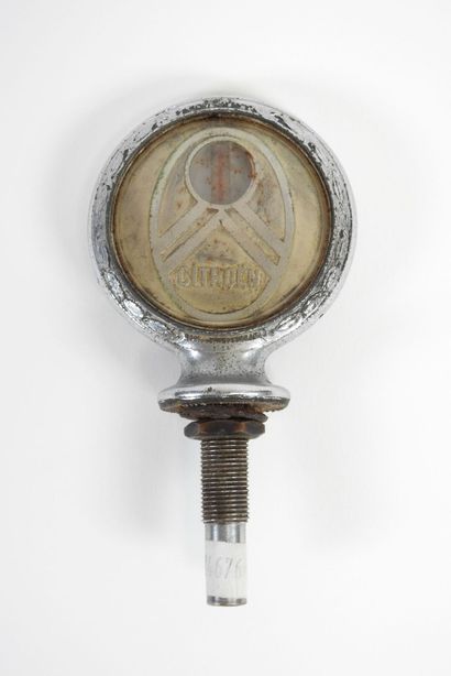 Citroën metal radiator cap with integrated...