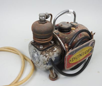 DUNLOP compressor manufactured by Luchard...