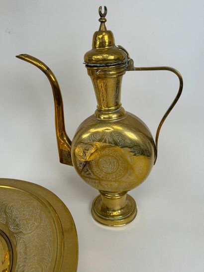 North Africa.
Ewer and basin in chased copper.
Copper...