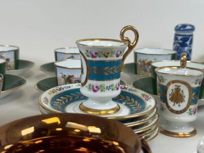 Lot of polychrome porcelain tases decorated...
