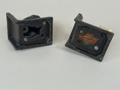 Pair of metal bookends decorated with 