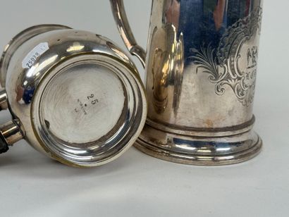 G. R COLL... & Co.
Silver-plated mug decorated...