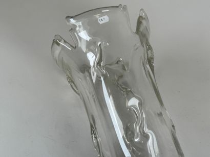 SCHNEIDER, attributed to.
Large crystal vase...