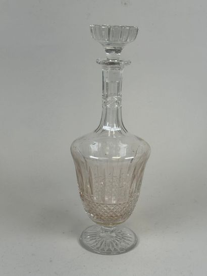 SAINT LOUIS.
TOMMY model.
Crystal decanter.
H....