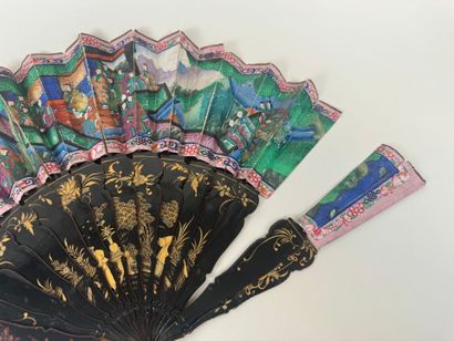 CHINA, Canton.
16-strand lacquer fan with...