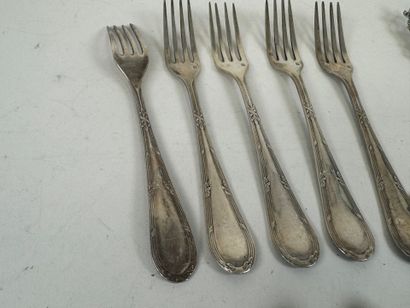 Silver lot, 800 mil. comprising :
- five...