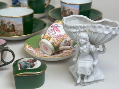 Lot of polychrome porcelain tases decorated...