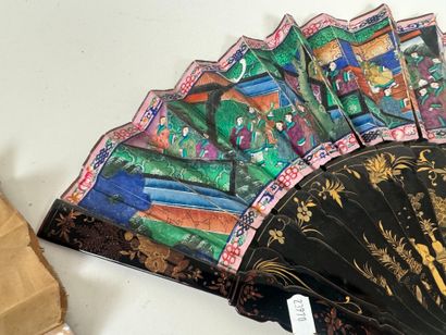 CHINA, Canton.
16-strand lacquer fan with...