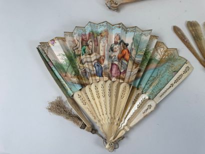 CHINA, Canton.
16-strand lacquer fan with...